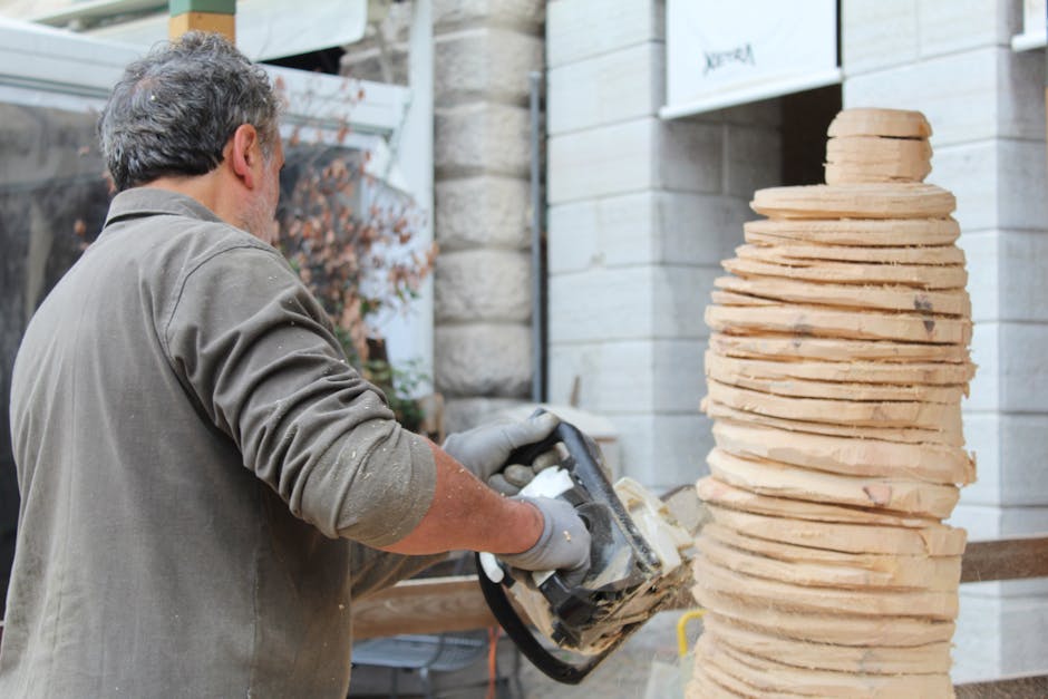 Victor Lustig: La Storia Incredibile dell’Uomo Che Vendette Due Volte la Torre Eiffel