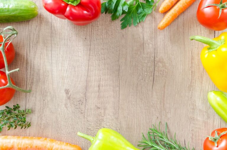 Come Tagliare e Preparare Ogni Tipo di Verdura: Guida Completa per Cuochi