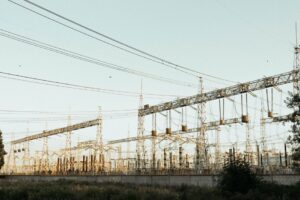 Sottostazioni Elettriche: Come Funzionano e Perché Sono Cruciali per la Rete Energetica