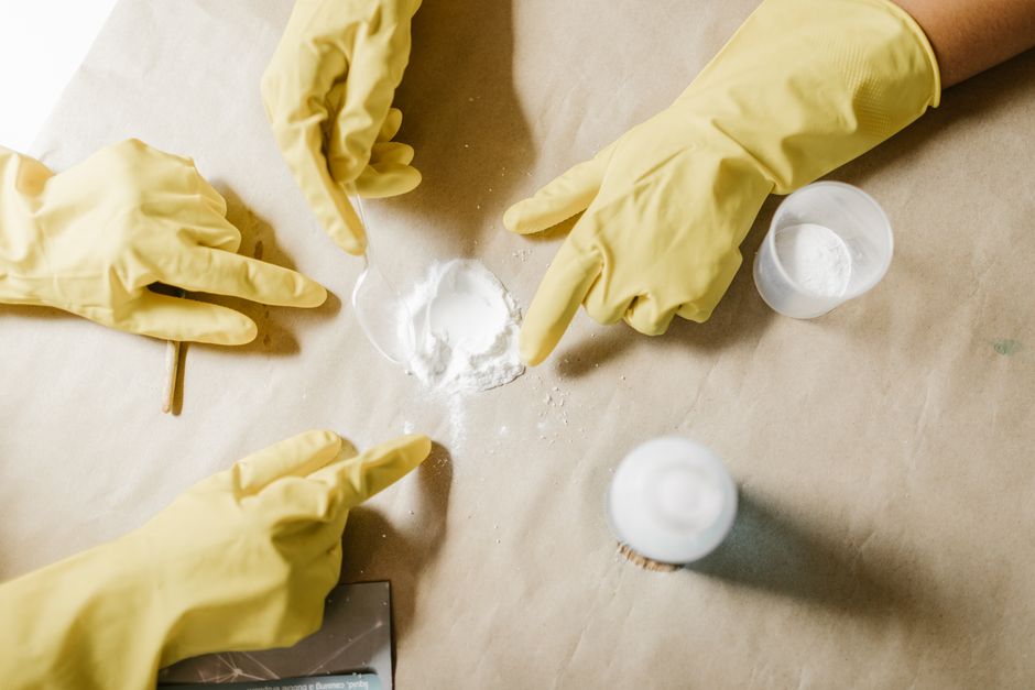 Come si produce il Bicarbonato di Sodio: Dalla Miniera al Tuo Forno | Guida Completa