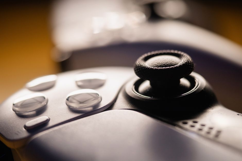 La Storia Segreta dei Tasti A, B, X, Y sui Controller: Perché Proprio Loro?