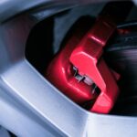 L’Evoluzione dei Freni Auto: Dalle Origini ai Sistemi Moderni